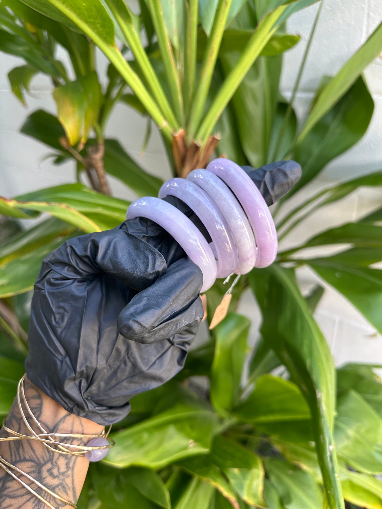 ICY LAVENDER JADE BANGLE