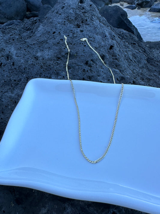 Dainty Cuban Curb