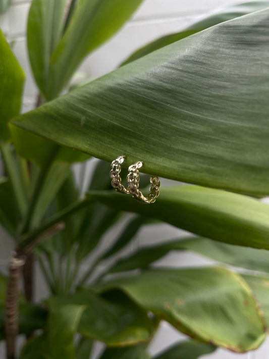 Cuban Curb Huggie Hoops