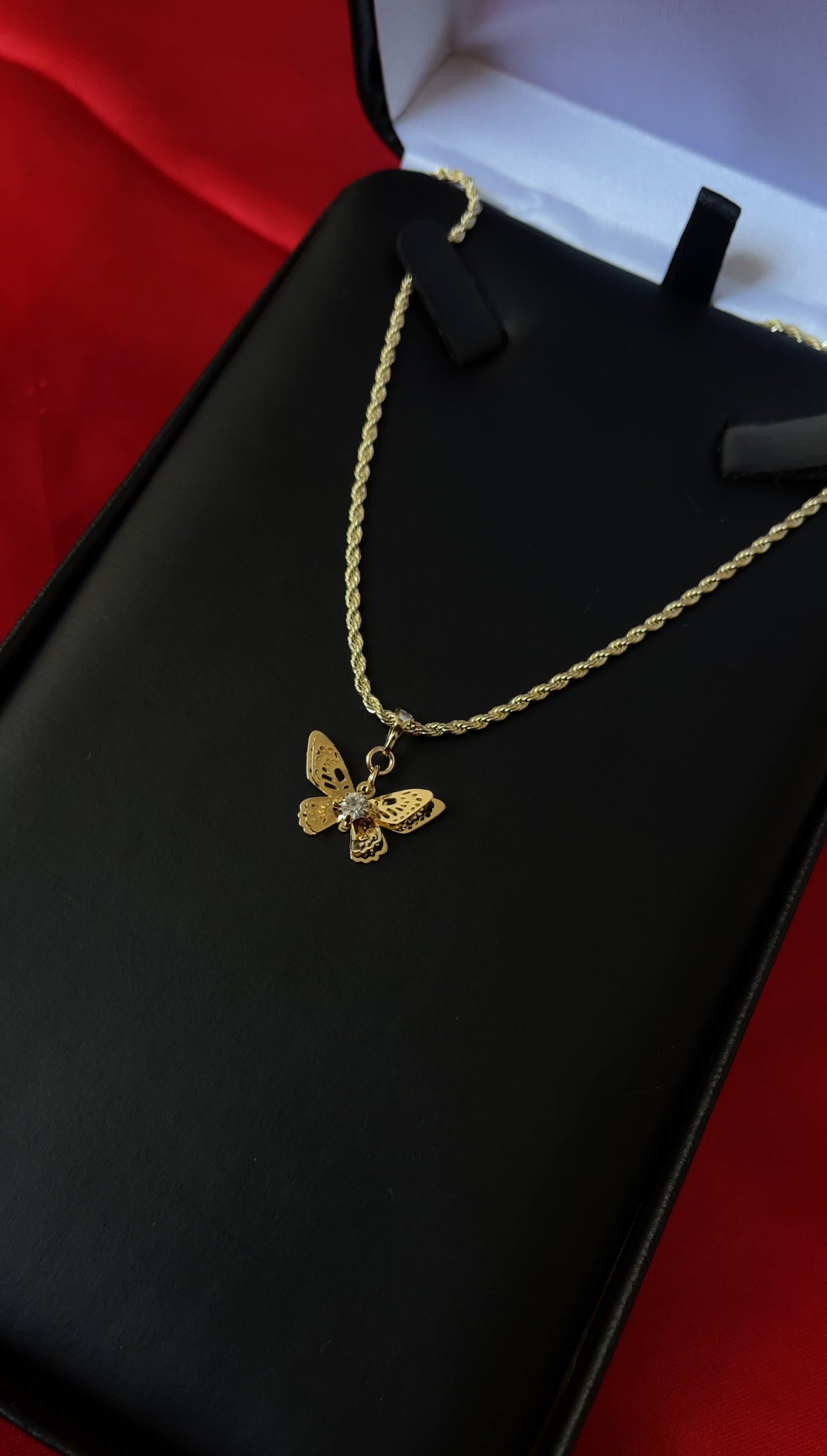 Butterfly x Rope Chain